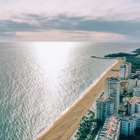 Old Side Platja D Aro * بلاتجا ذارو